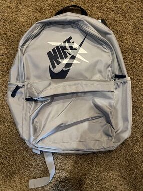 Nike Men's Light Gray Backpack with Black Logo